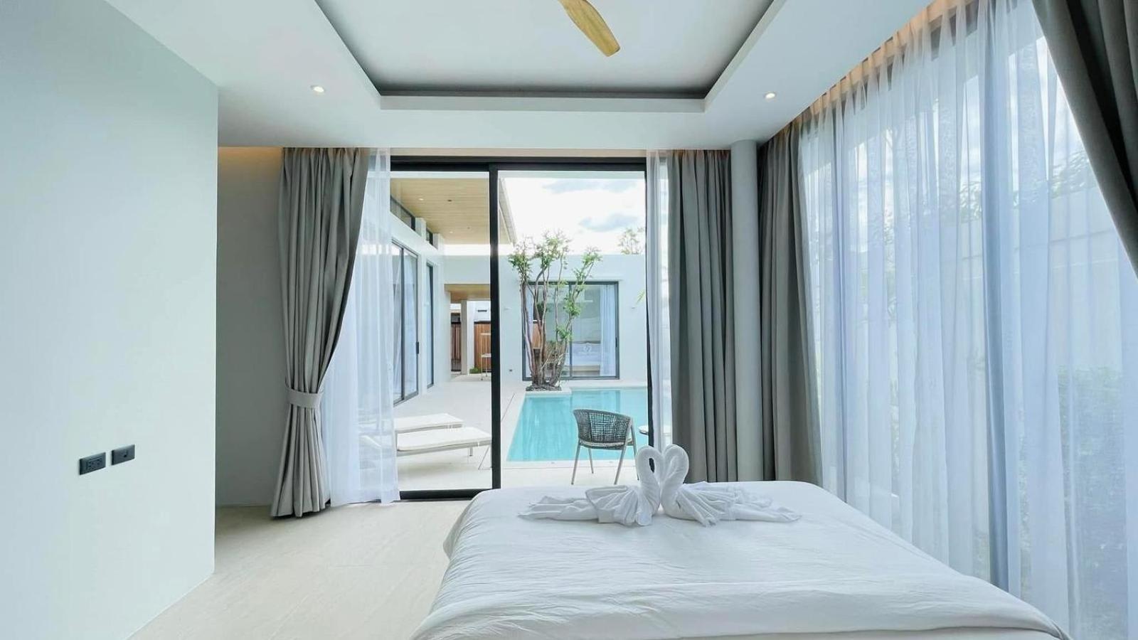 Villa Azura - Serene 4Br Escape With Private Pool And Concierge Chalong Ngoại thất bức ảnh