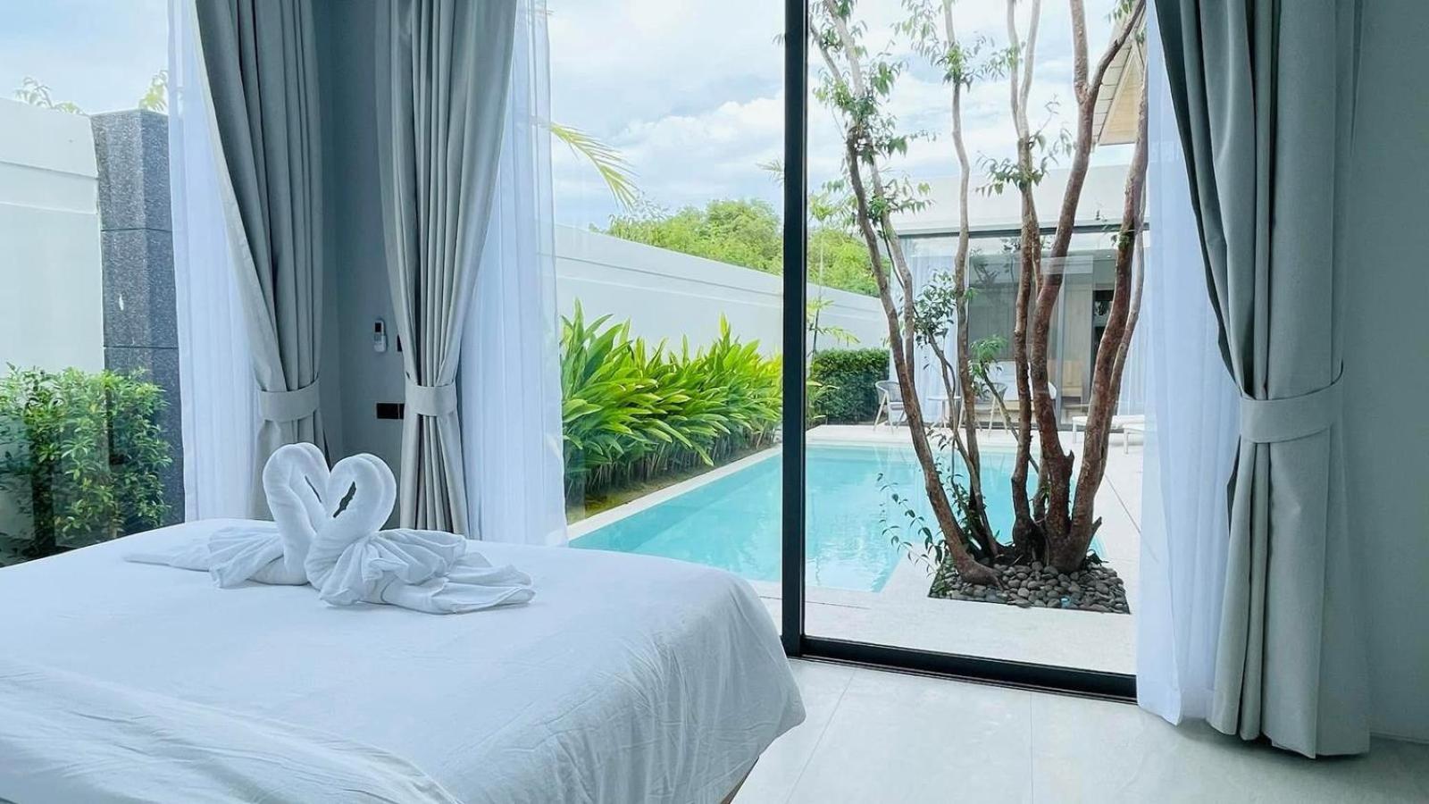Villa Azura - Serene 4Br Escape With Private Pool And Concierge Chalong Ngoại thất bức ảnh
